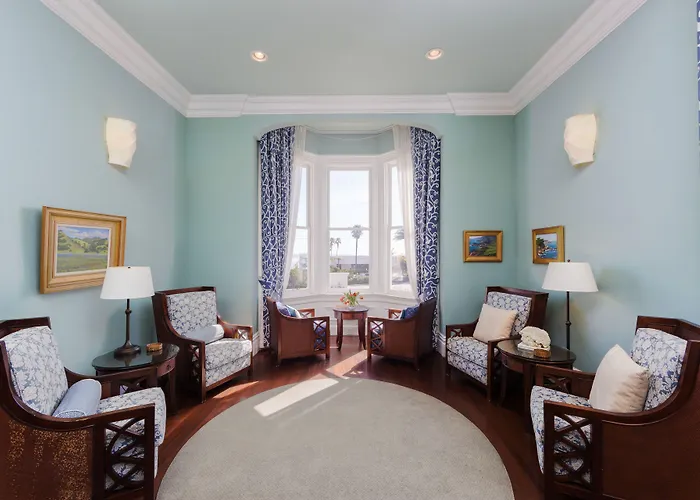 West Cliff Inn, A Four Sisters Inn